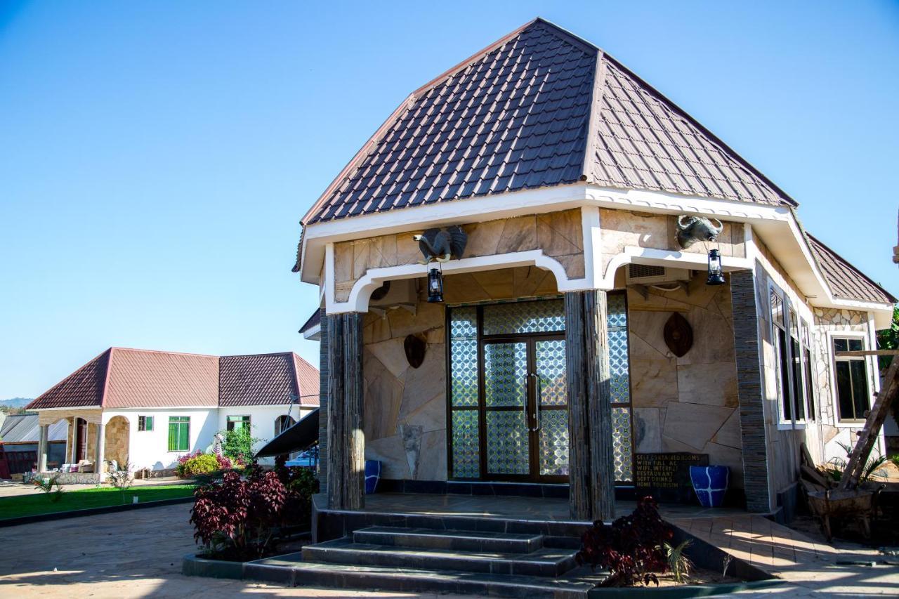 Asmorein Hotel Babati Экстерьер фото