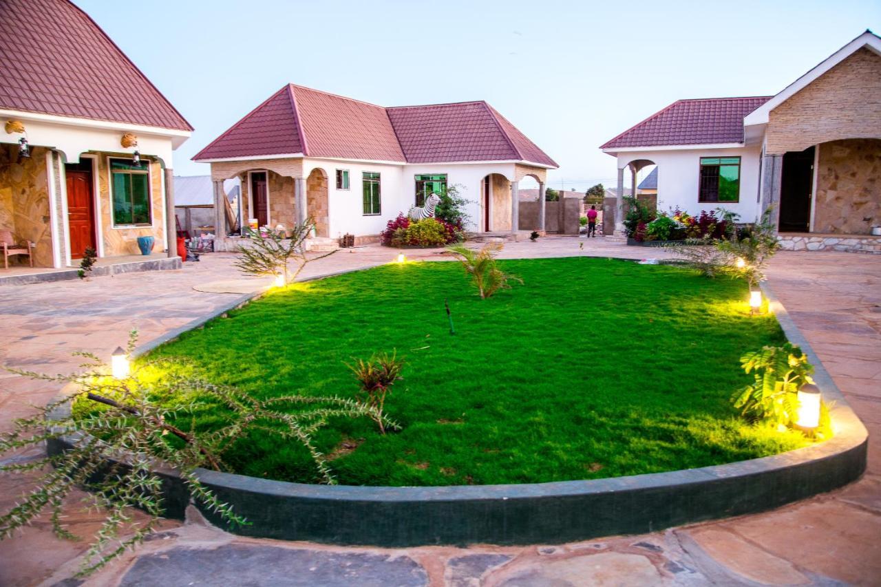 Asmorein Hotel Babati Экстерьер фото